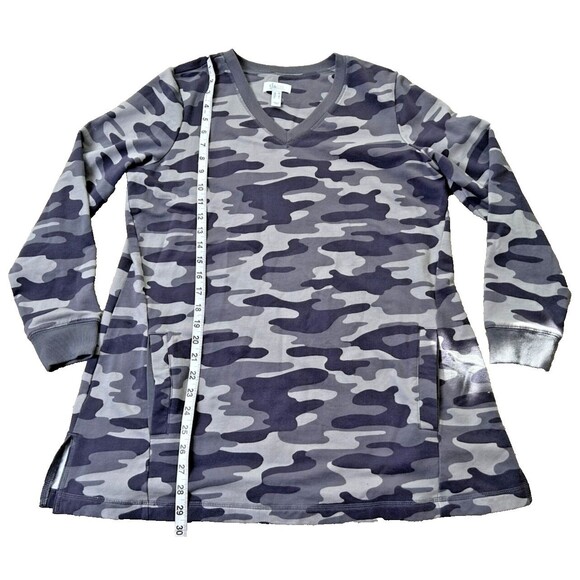 D Co Active Women's Camouflage Pullover Tunic Grey Medium with Pockets - Picture 4 of 9